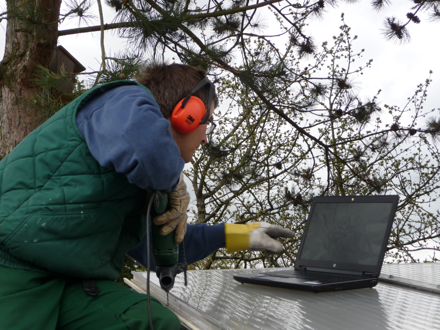 Zur Not wird halt selber gebohrt Zur Not wird halt selber gebohrt